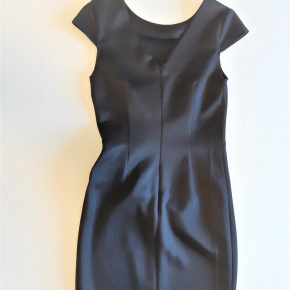 🔥 Suzy Shier little black dress with cap sleeve. - Picture 8 of 11